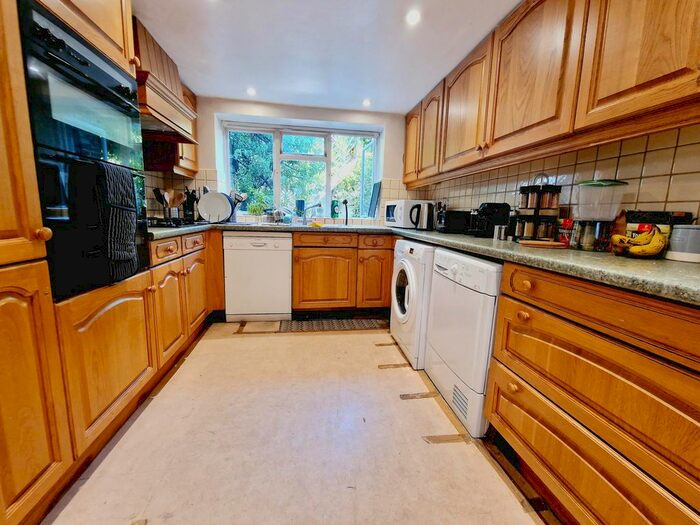 5 Bedroom Terraced House To Rent In Haverstock Street, London, N1