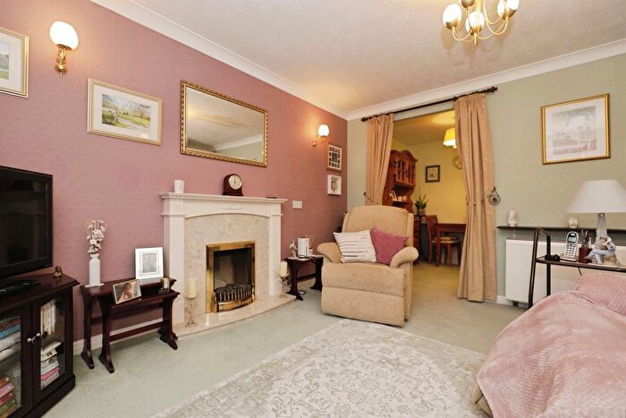2 Bedroom Flat For Sale In St Marys Mews, Wigginton, York, YO32