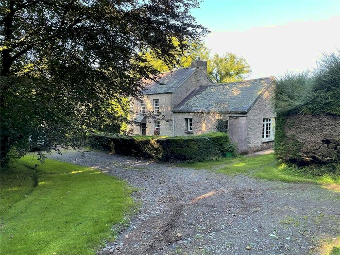 3 Bedroom Flat For Sale In New Mill, St. Clears, Carmarthenshire, SA33