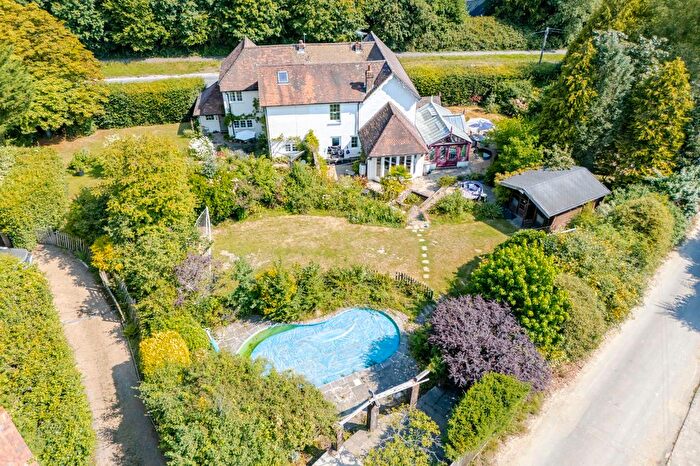 4 Bedroom Semi-Detached House For Sale In Tubwell Lane, Crowborough, TN6