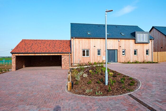 Detached House For Sale In Manor Farm, Great Raveley, Huntingdon, PE28