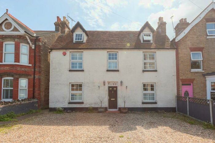 6 Bedroom Semi-Detached House To Rent In Canterbury Road, Margate, CT9