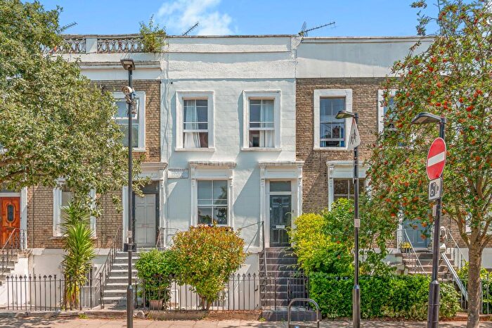 4 Bedroom Terraced House For Sale In Eburne Road, Holloway, N7