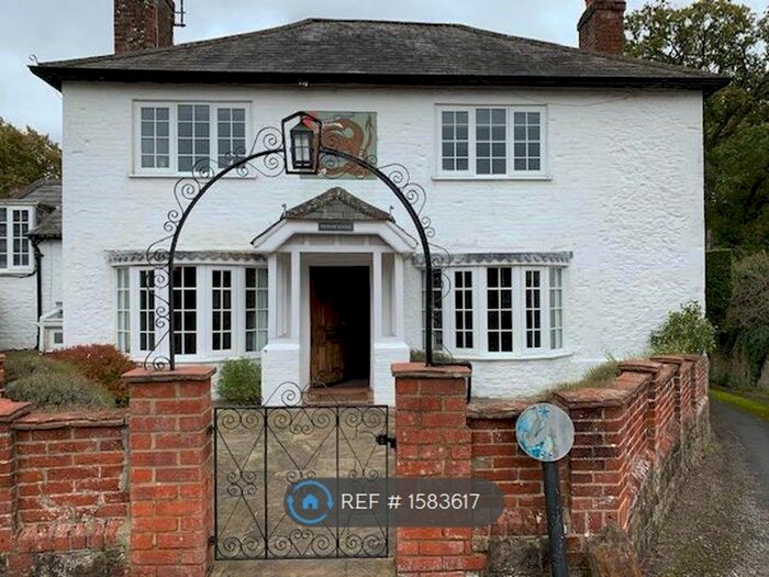 2 Bedroom Detached House To Rent In The Reeds Road, Frensham, Farnham, GU10