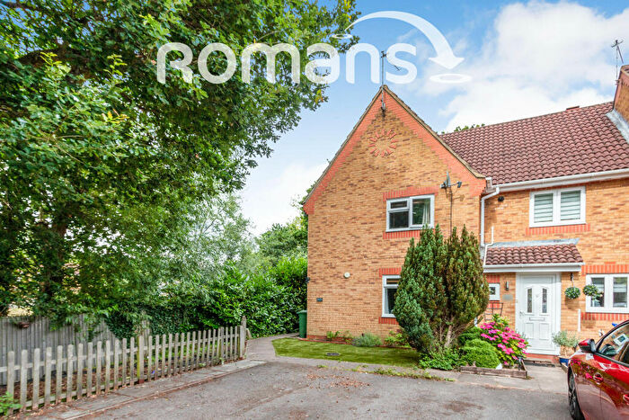 1 Bedroom End Of Terrace House To Rent In The Shrubbery, GU14