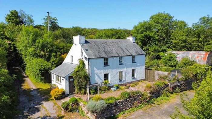 2 Bedroom Smallholding For Sale In Llanycefn, Clynderwen, SA66