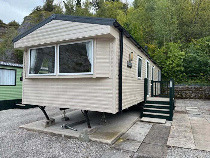 2 Bedroom Mobile/park Home For Sale In Silverdale Road, Warton, Carnforth, LA5