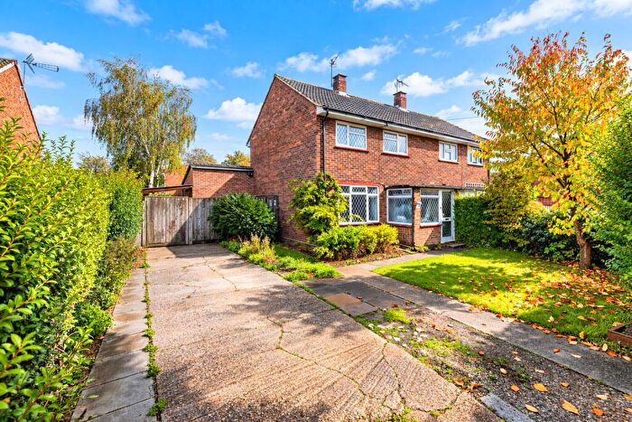 2 Bedroom Semi Detached House For Sale In Meadway, Colney Heath, St. Albans, Hertfordshire, AL4