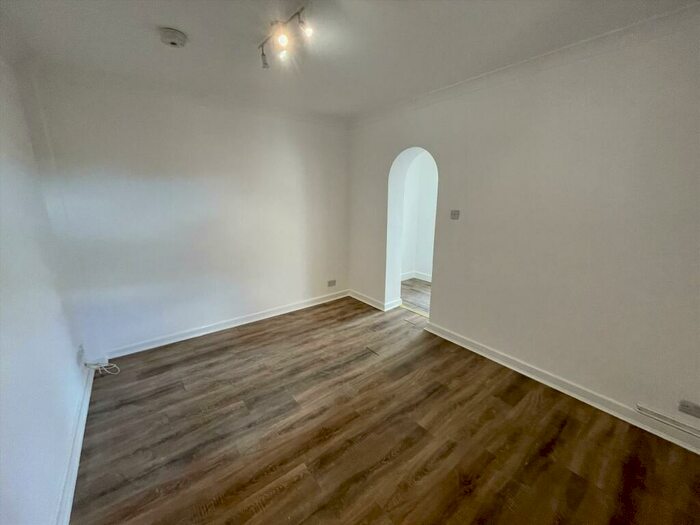 1 Bedroom Flat To Rent In Liverpool Road, Penwortham, Preston, PR1