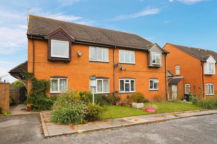 2 Bedroom Maisonette For Sale In Tithe Court, Middle Littleton, Evesham, WR11