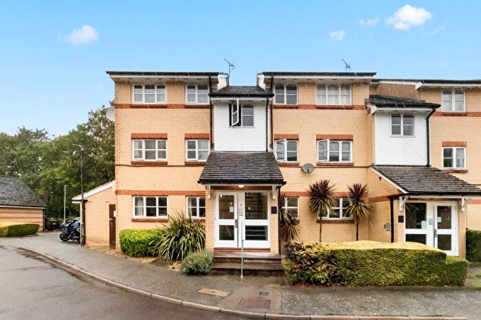 2 Bedroom Maisonette To Rent In Heddington Grove, Hillmarton Conservation Area, N7