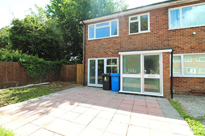 3 Bedroom End Of Terrace House To Rent In Carlyle Close, Ipswich, IP1