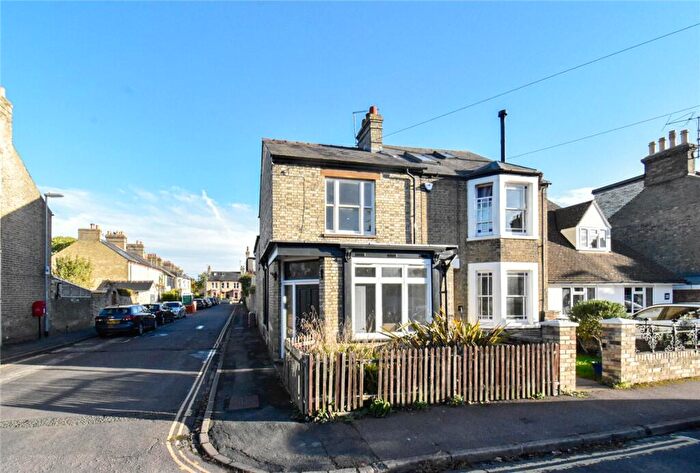 1 Bedroom Apartment To Rent In Richmond Road, Cambridge, CB4