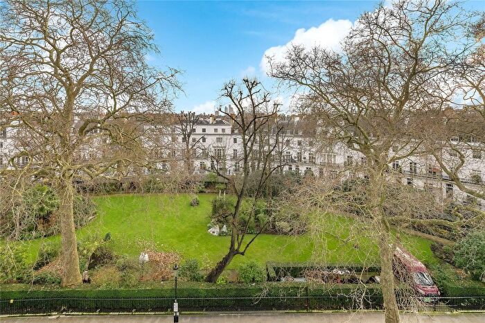 1 Bedroom Flat For Sale In Egerton Gardens, London, SW3