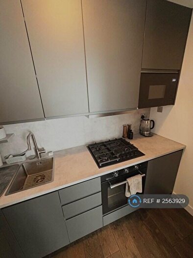 1 Bedroom Flat To Rent In Hither Green, London, SE13