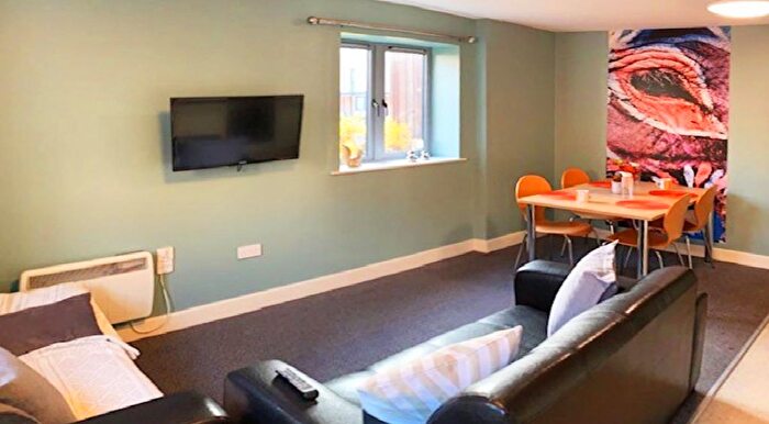 1 Bedroom Flat To Rent In Shield Street, Sandyford, Newcastle Upon Tyne, NE2