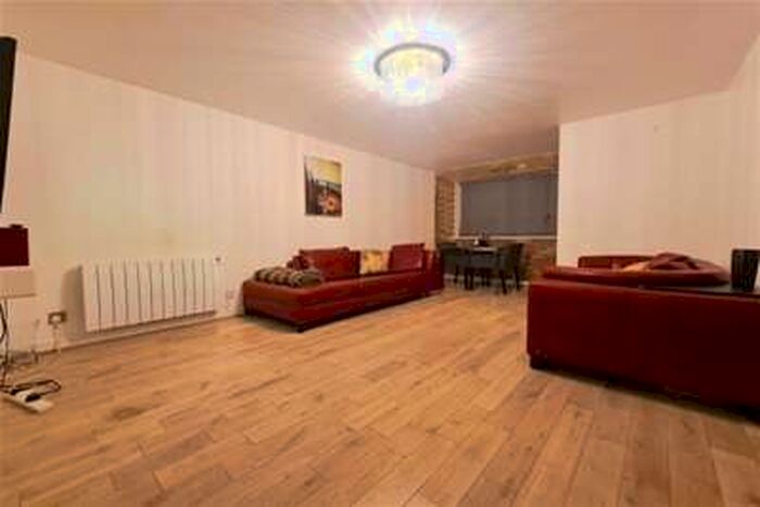2 Bedroom Flat To Rent In Tideside Court, Harlinger Street, SE18