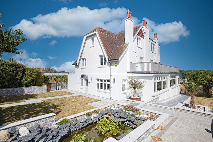 5 Bedroom Detached House For Sale In North Foreland Road, Broadstairs, CT10
