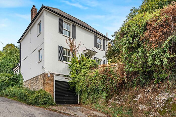 3 Bedroom Detached House For Sale In Byttom Hill, Mickleham, RH5