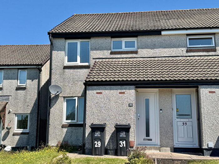 1 Bedroom Maisonette For Sale In Holmer Down, Woolwell, Plymouth, PL6