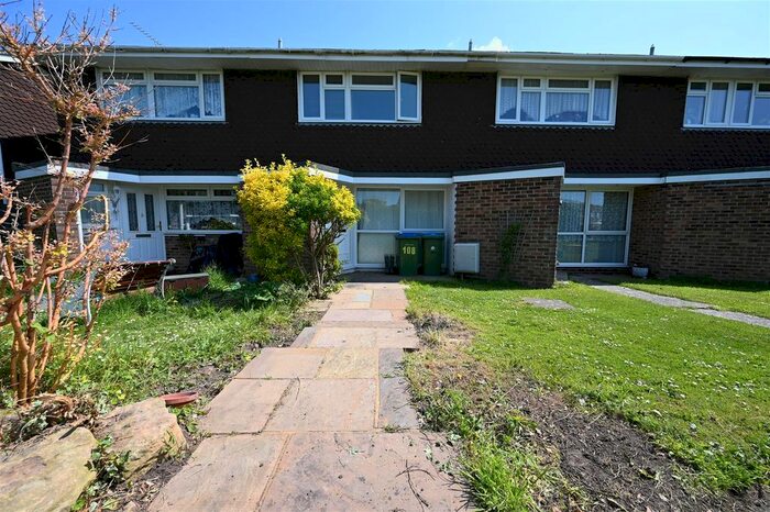 3 Bedroom Terraced House To Rent In The Causeway, Pagham, Bognor Regis, PO21