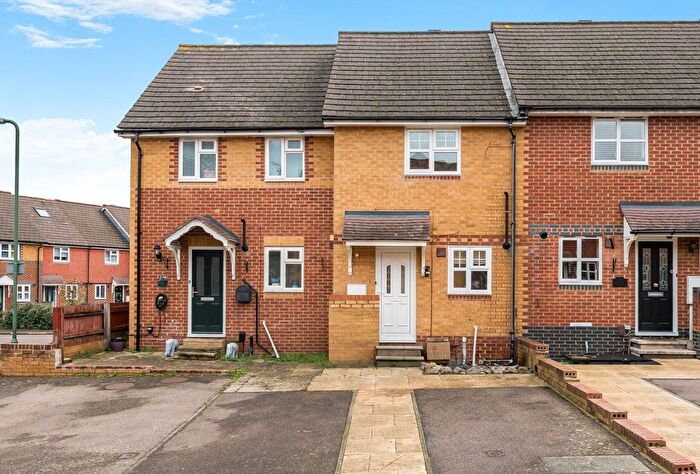 2 Bedroom Terraced House For Sale In Bakers Gardens, Carshalton, SM5
