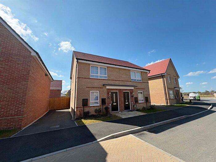 2 Bedroom Semi Detached House To Rent In Southwold Drive, Hampton Beach, Peterborough, PE7