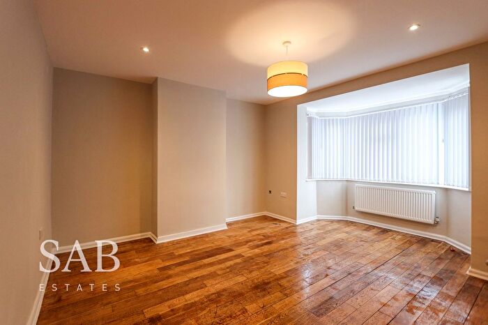 3 Bedroom Terraced House To Rent In Wesley Avenue, Hounslow, TW3