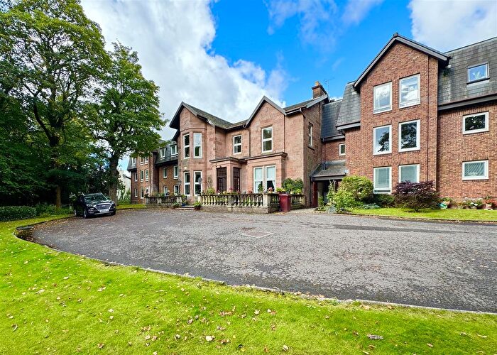 2 Bedroom Flat For Sale In Green Street, Bothwell, Glasgow, G71