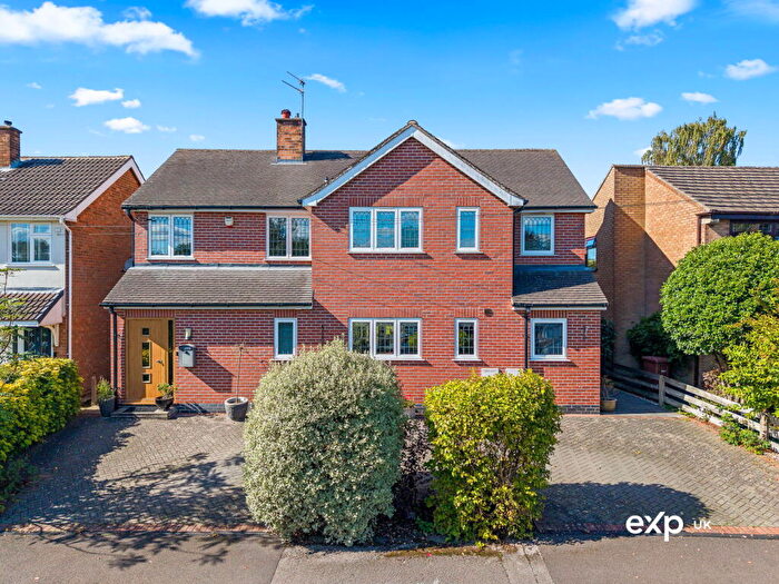 5 Bedroom Detached House For Sale In Mavis Avenue, Ravenshead, NG15