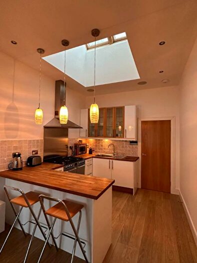 1 Bedroom Flat To Rent In West Bow, Grassmarket, Edinburgh, EH1