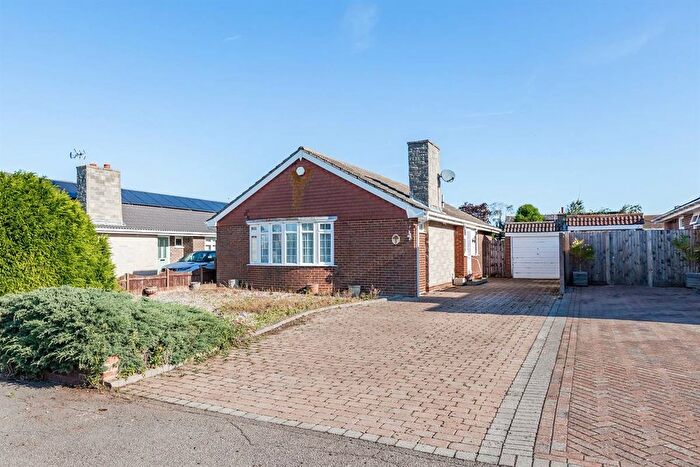 3 Bedroom Detached Bungalow For Sale In Macdonald Parade, Seasalter, Whitstable, CT5