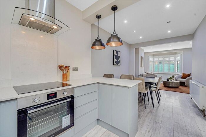 3 Bedroom Terraced House For Sale In Shipman Road, London, E16