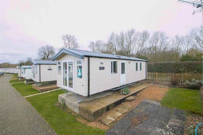 2 Bedroom Detached Bungalow To Rent In Main Street, Cosgrove, Milton Keynes MK19