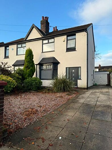 3 Bedroom Semi-Detached House To Rent In Newbrook Road, Over Hulton, BL5