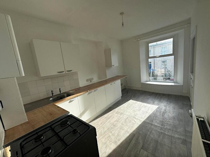 2 Bedroom Flat To Rent In North Road West, Plymouth, Devon, PL1