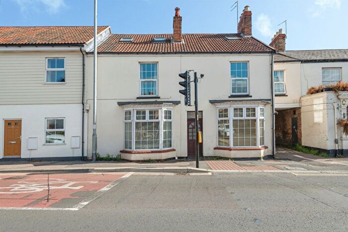 1 Bedroom Maisonette For Sale In Belgrave Place, Taunton, TA2