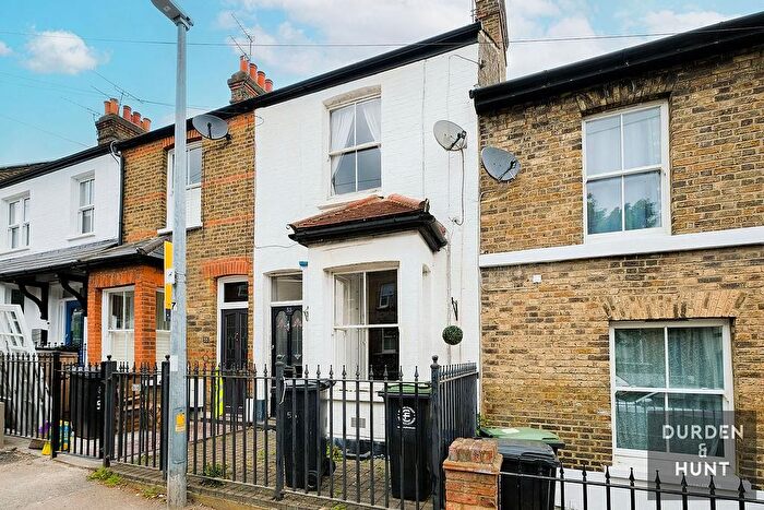2 Bedroom Terraced House To Rent In Princes Road, Buckhurst Hill, IG9