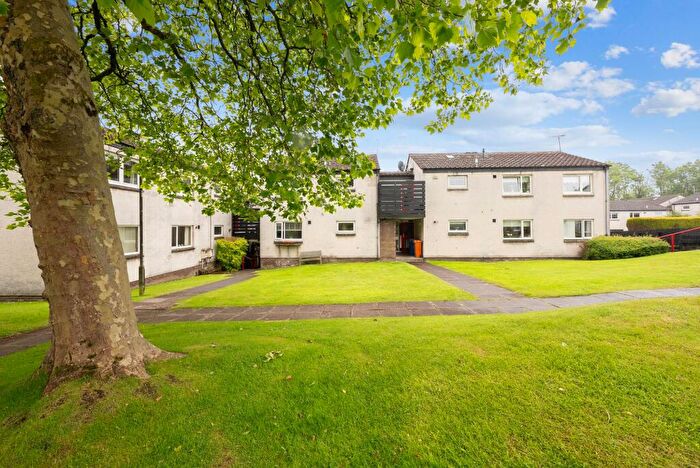 1 Bedroom Flat For Sale In Iddesleigh Avenue, Milngavie, G62
