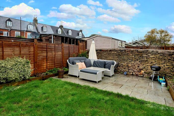 3 Bedroom Terraced House For Sale In Watermoor Road, Cirencester, GL7
