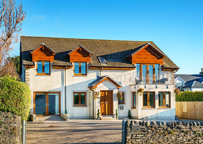 4 Bedroom Detached House For Sale In Park Road, Kirn, Dunoon, PA23