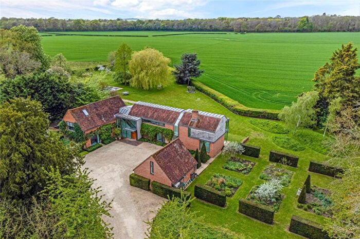6 Bedroom Detached House For Sale In Winter Hill Road, Cookham Dean, Maidenhead, Berkshire, SL6