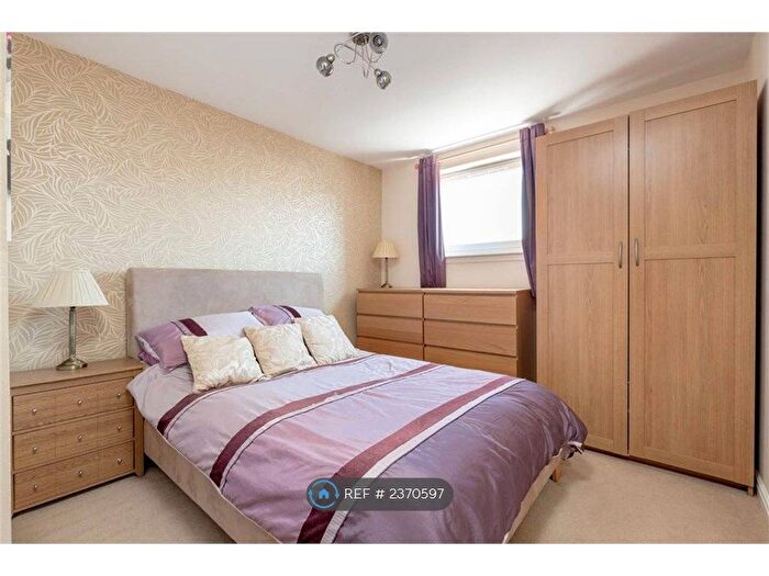 1 Bedroom Flat To Rent In Bonnyhaugh Lane, Edinburgh, EH6