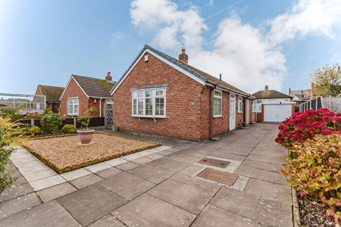 2 Bedroom Detached Bungalow For Sale In Kipling Way, Sydney, Crewe, CW1