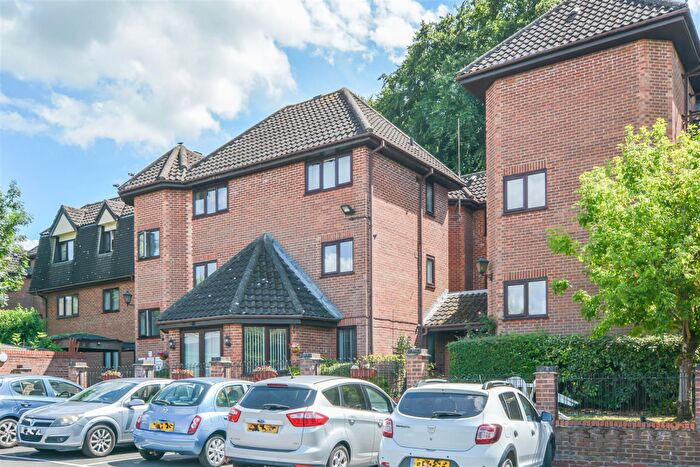 1 Bedroom Retirement Property For Sale In Lorne Road, Warley, Brentwood, CM14