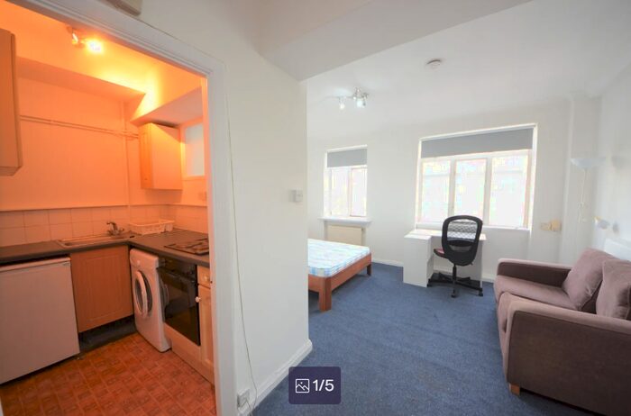 Studio To Rent In Euston Road, London, NW1