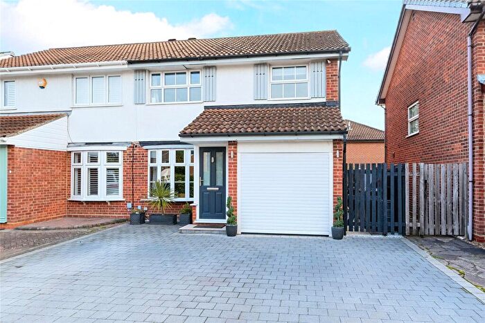3 Bedroom Semi-Detached House For Sale In Tyler Gardens, Addlestone, Surrey, KT15