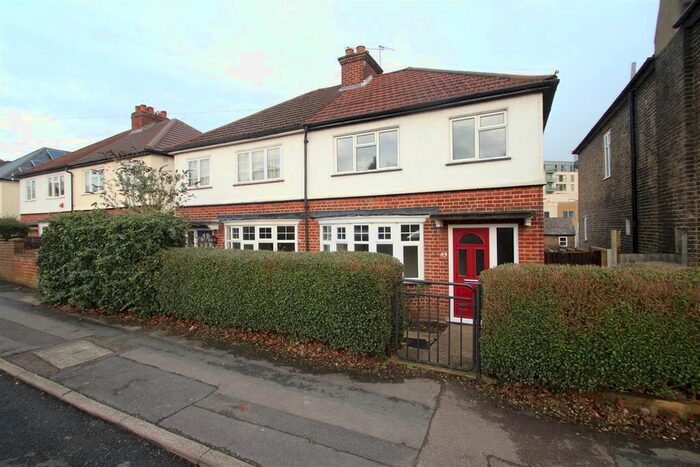 3 Bedroom Semi-Detached House To Rent In Park Road, Hemel Hempstead, HP1