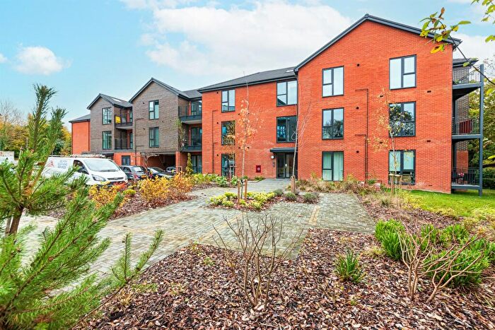 2 Bedroom Apartment To Rent In Wellington Road, Wokingham, RG40