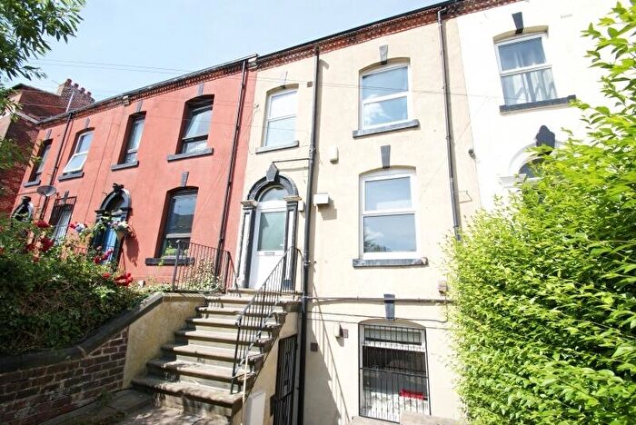 Studio To Rent In Providence Avenue, Woodhouse, Leeds, LS6